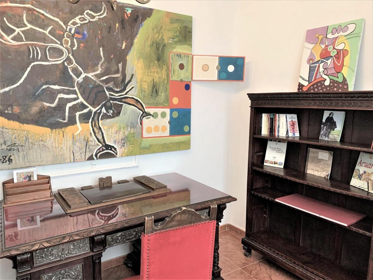 Wide And Traditional- 2Bd 1Bth- Gavidia Севиля Екстериор снимка