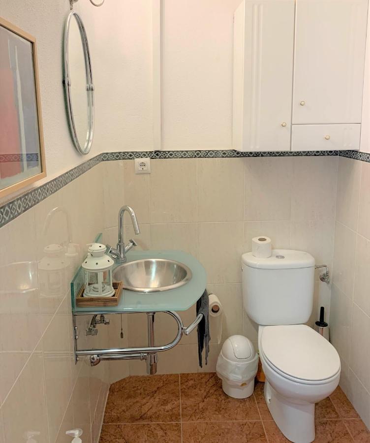 Wide And Traditional- 2Bd 1Bth- Gavidia Севиля Екстериор снимка