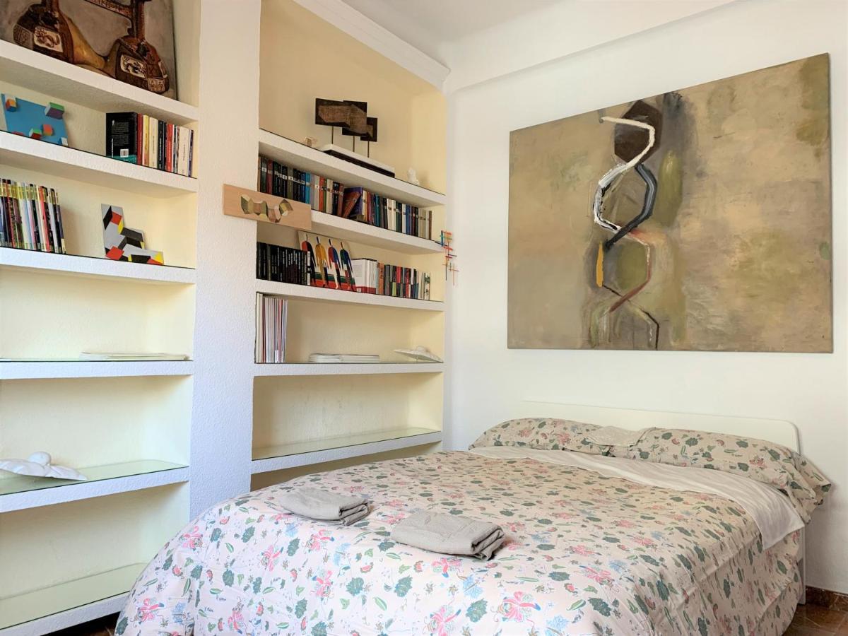 Wide And Traditional- 2Bd 1Bth- Gavidia Севиля Екстериор снимка